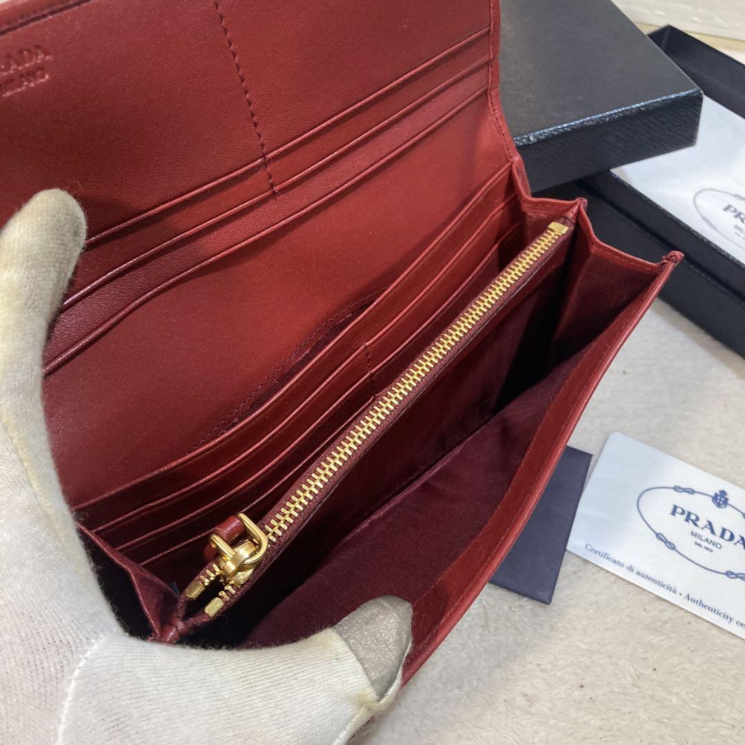 ！新品！　PRADA プラダ　ナイロン　長財布　レザー