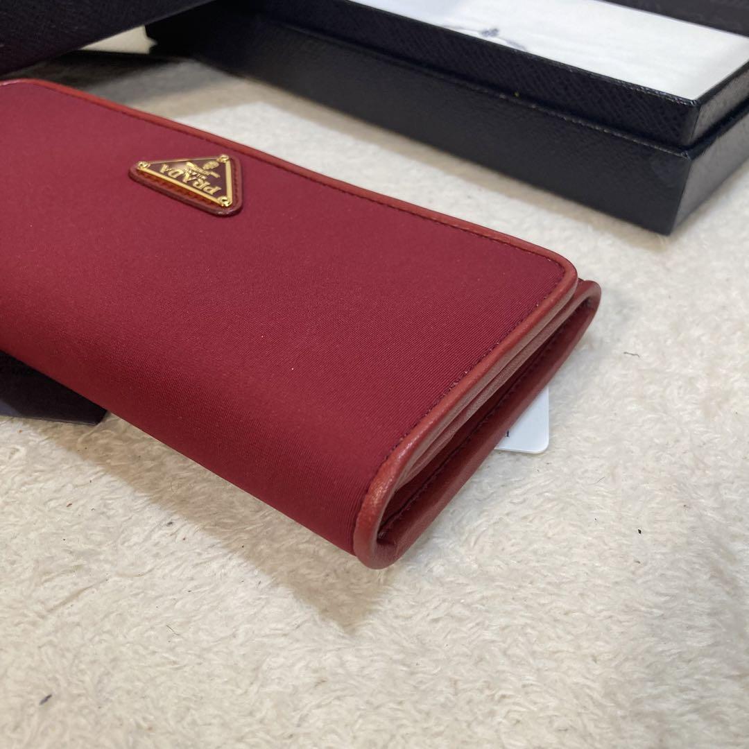 ！新品！　PRADA プラダ　ナイロン　長財布　レザー