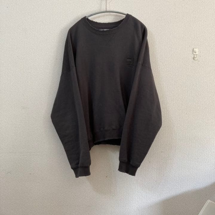 DAIRIKU water-repellent vintage sweater | givebacktickets.com