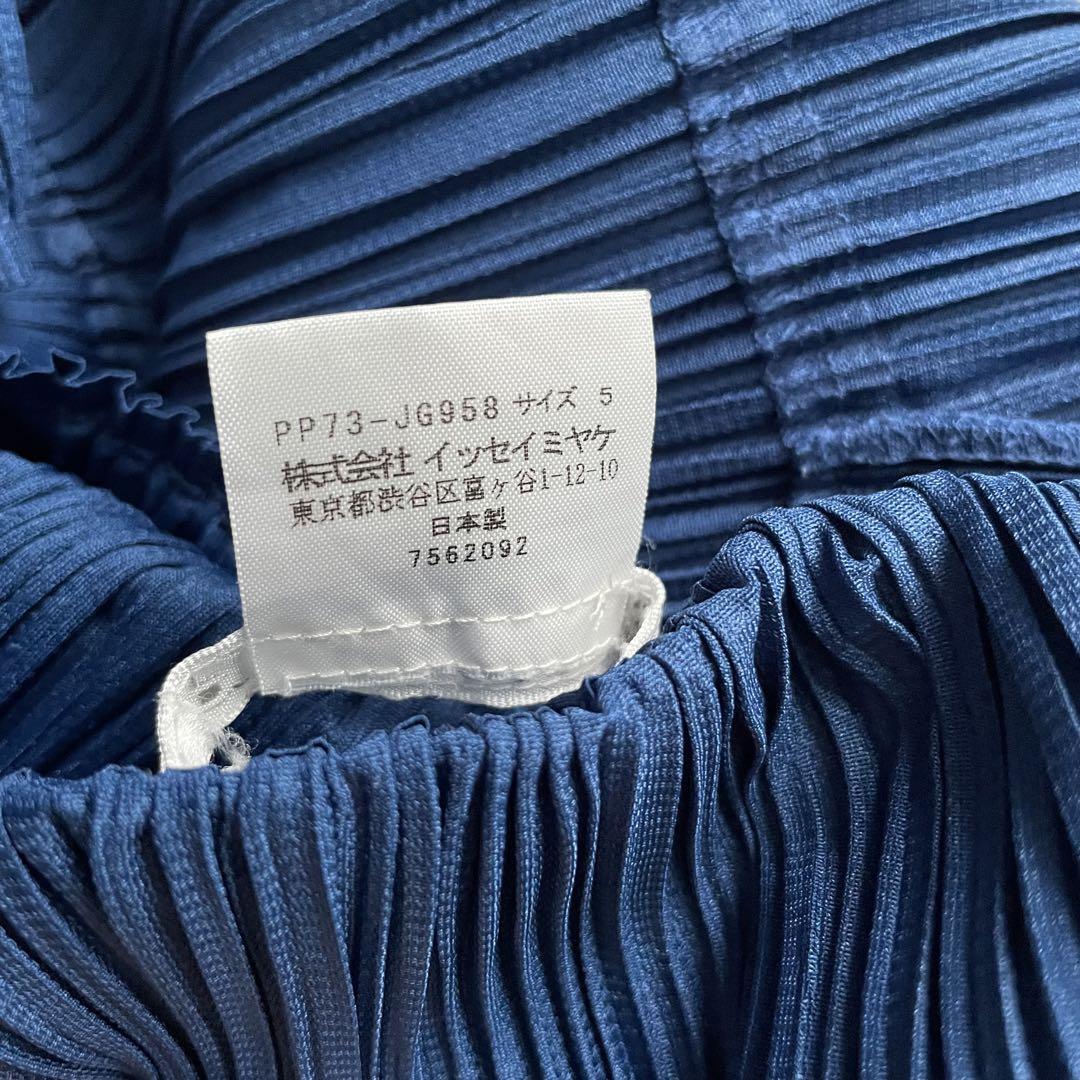 プリーツプリーズ　プリーツ　スカート　イッセイミヤケ　サイズ5 3L