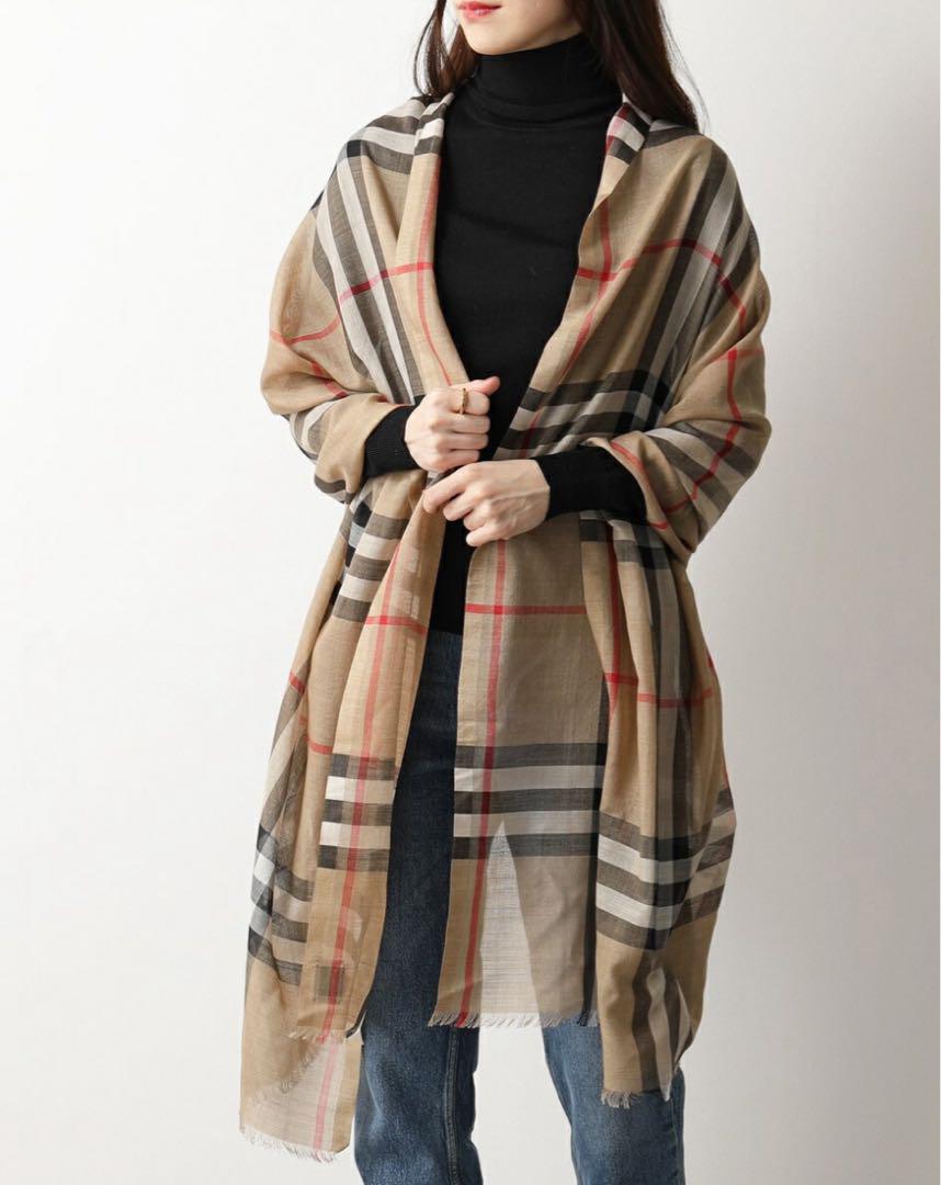 美品 バーバリー BURBERRY 正規品 ウールシルク混 大判ストール