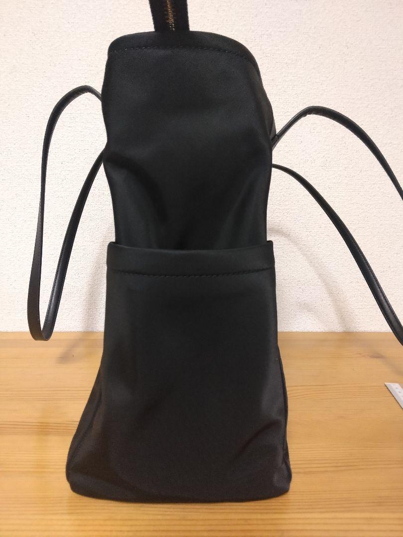 KATE SPADE ケイトスペード　ショルダーバッグ　ナイロン　中古品