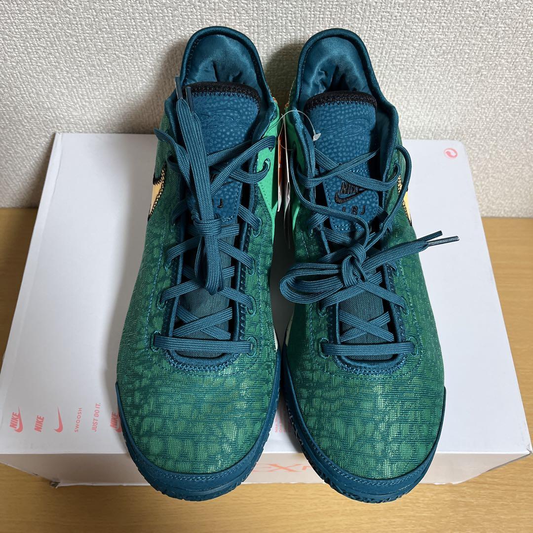 公式ファッションブランド通販サイト LEBRON ZOOM 新品 NXXT メルカリ - 31cm 緑 EP GEN シューズ(男性用)