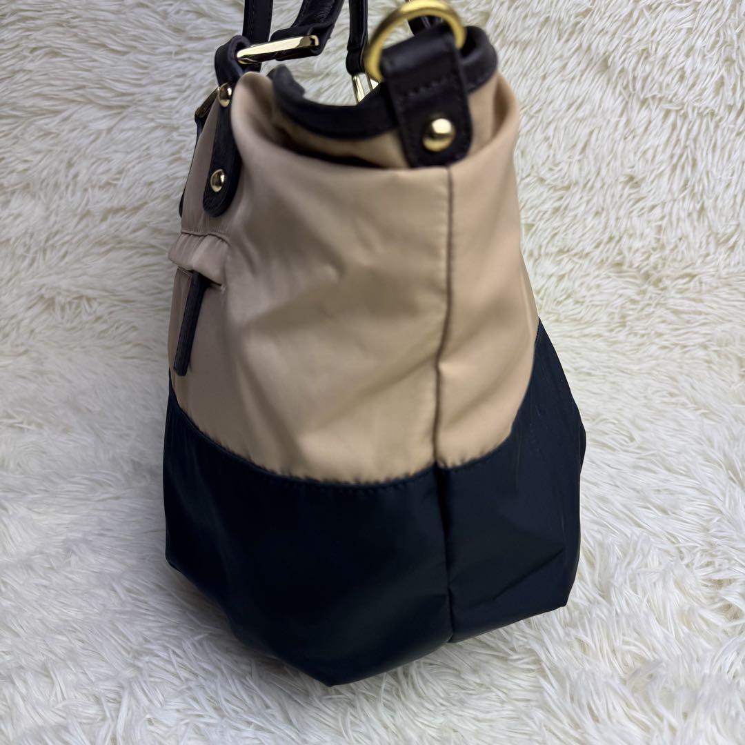 LA BAGAGERIE ラバガジュリー　ショルダーバッグ 2WAY 金具 A4