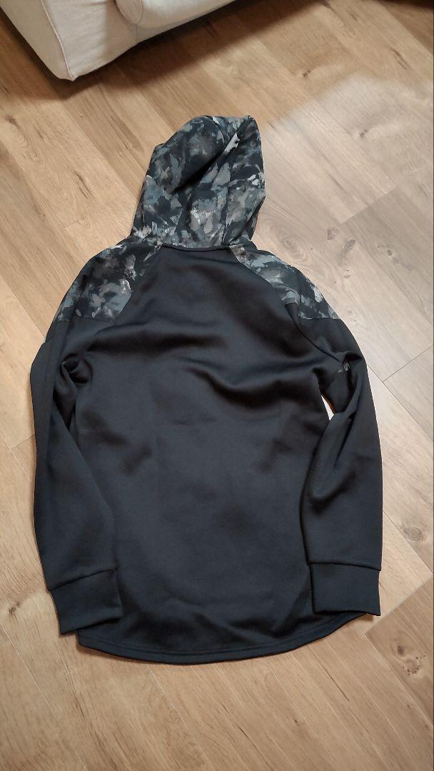 アンダーアーマー　（UNDER ARMOUR）セットアップジャージ