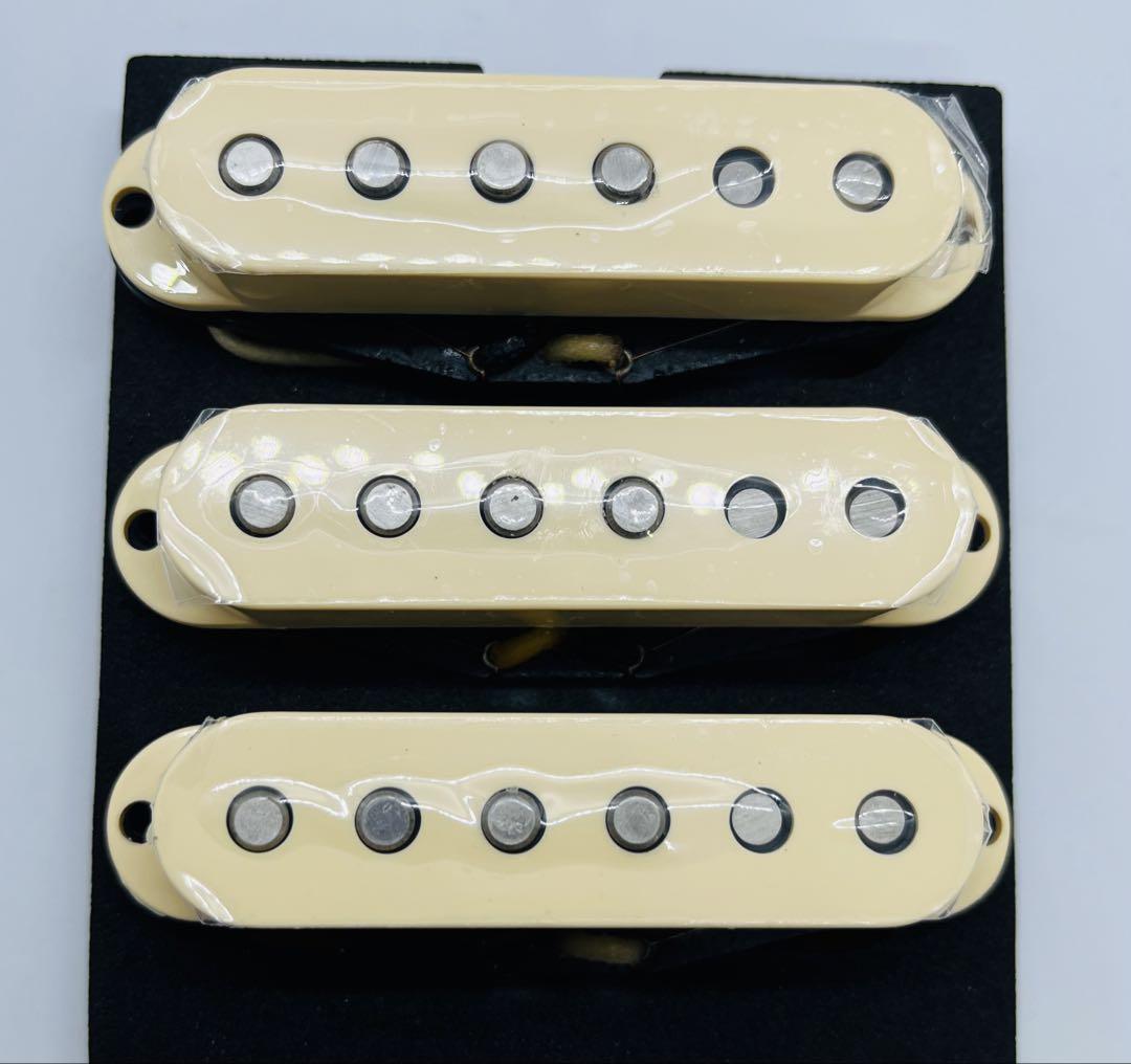 FENDER Custom Shop Fat '60s クローン アイボリー 黄