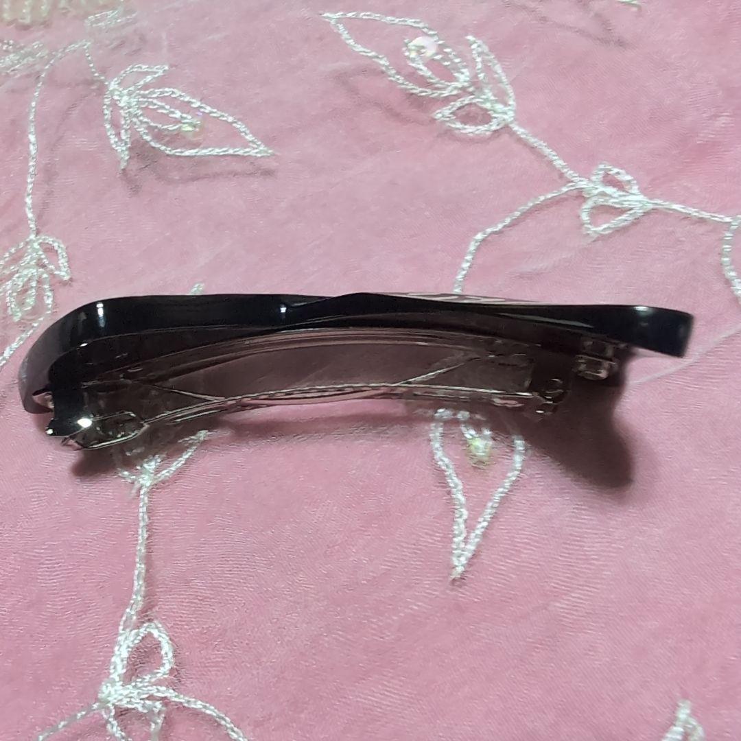 本鼈甲水もく付きバレッタ目立った傷や汚れなし