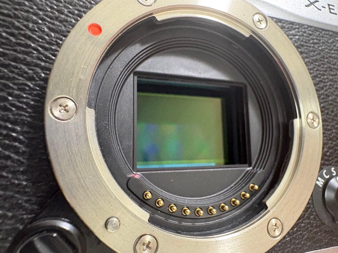 FUJI FILM デジタルカメラ X-E2 SILVERレンズXF18F2 R FUJI FILM デジタルカメラ X-E2 SILVERレンズXF18F2 R