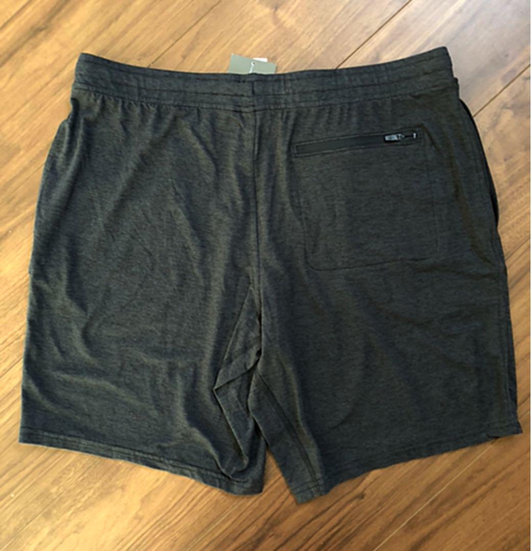 新品 GAP メンズ 起毛テックジャージショートパンツ