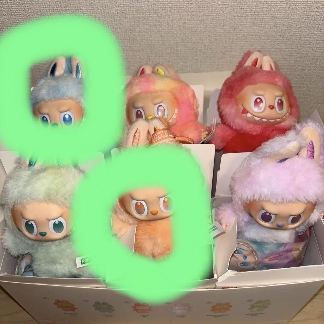 POP MART Big into Energy ぬいぐるみ・マスコット Amazon.co.jp: POP MART THE MONSTERS Big into Energy シリーズ