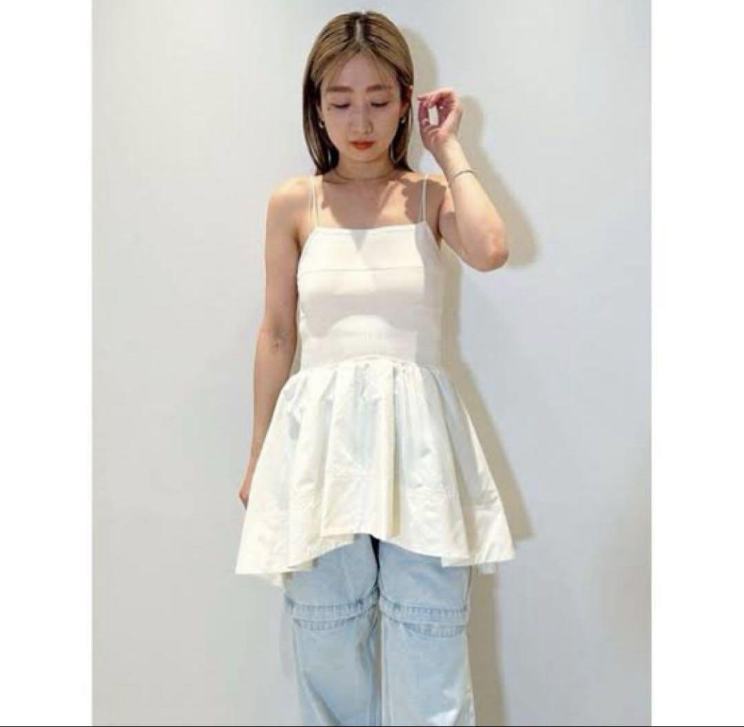 なっち様専用♡SNIDEL スナイデル ペプラムビスチェ&パンツセット