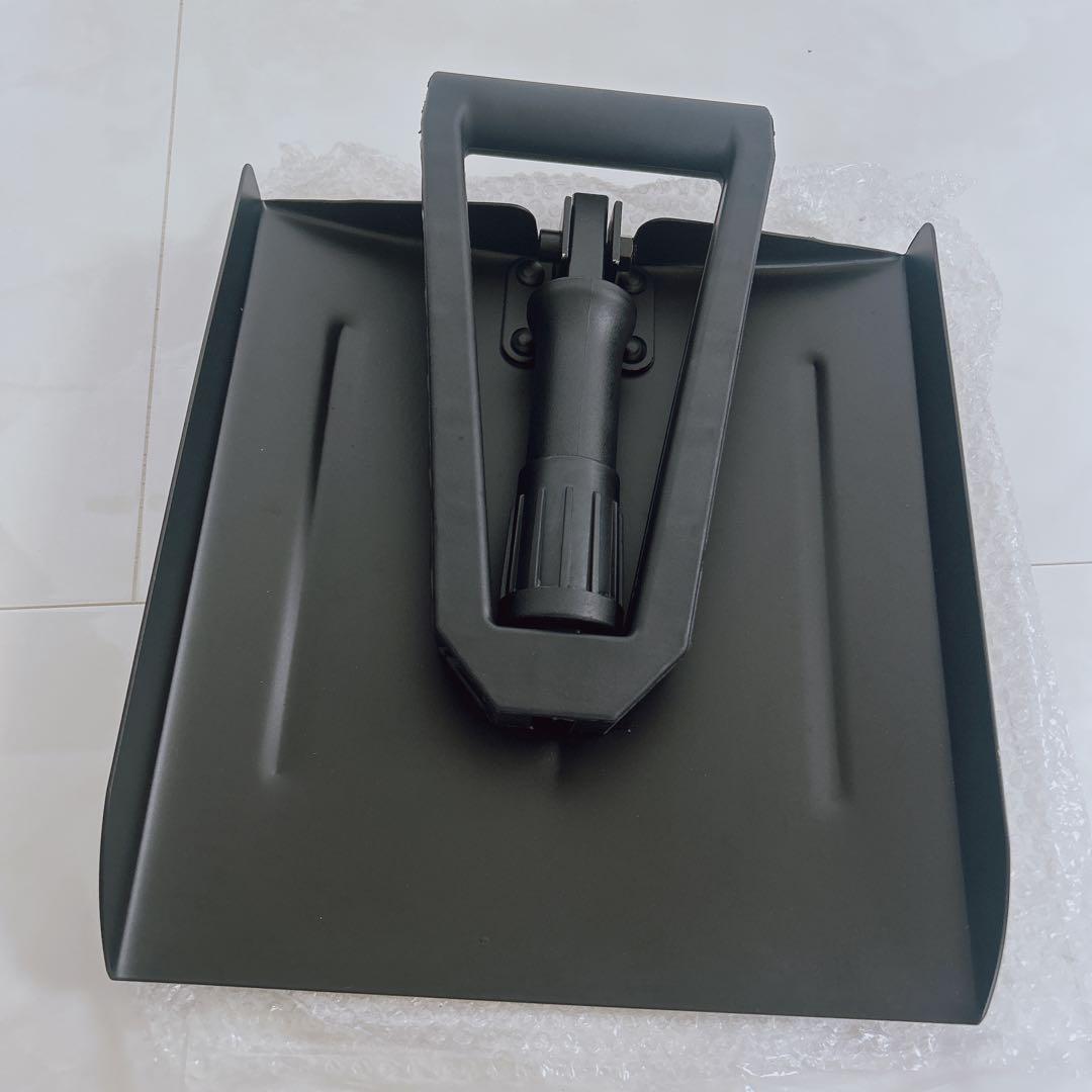 ⭐️訳あり❣️ 折り畳み 雪掻きショベル ⭐️訳あり❣️ 折り畳み 雪掻きショベル