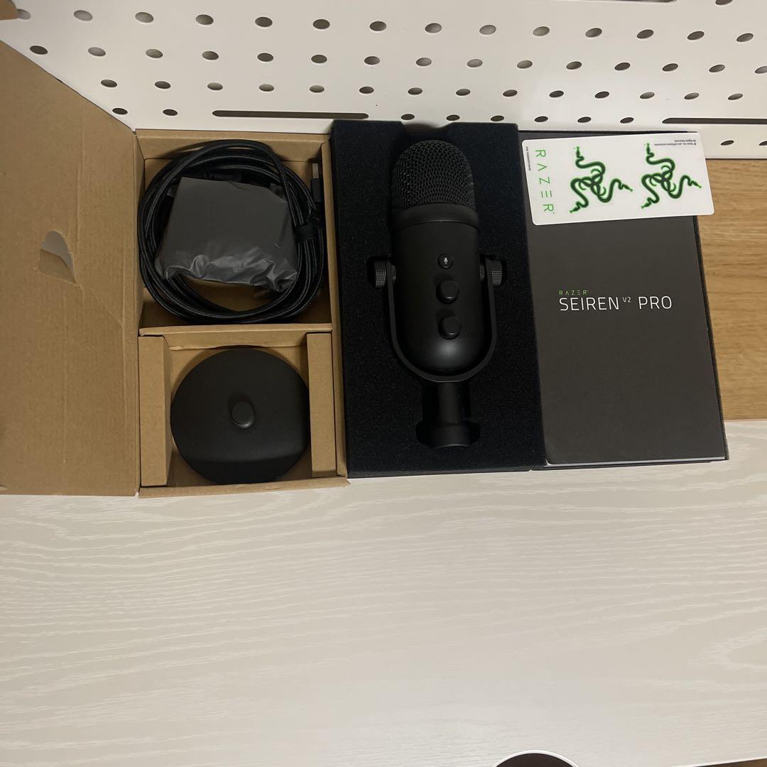 Razer Seiren V2 Pro コンデンサーマイク