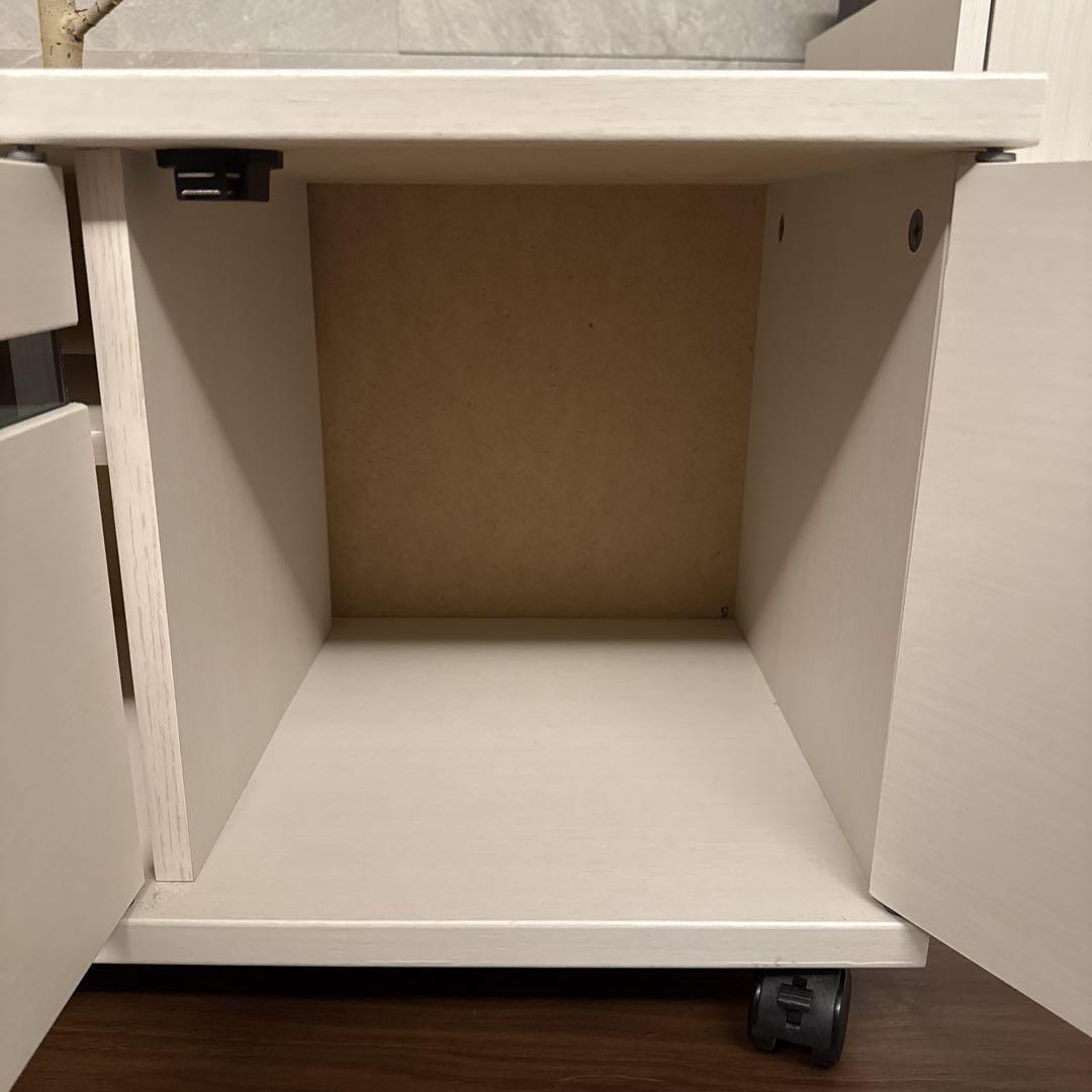 ニトリ　テレビ台　ホワイト　キャスター付き ニトリ テレビ台 ホワイト キャスター付き新品