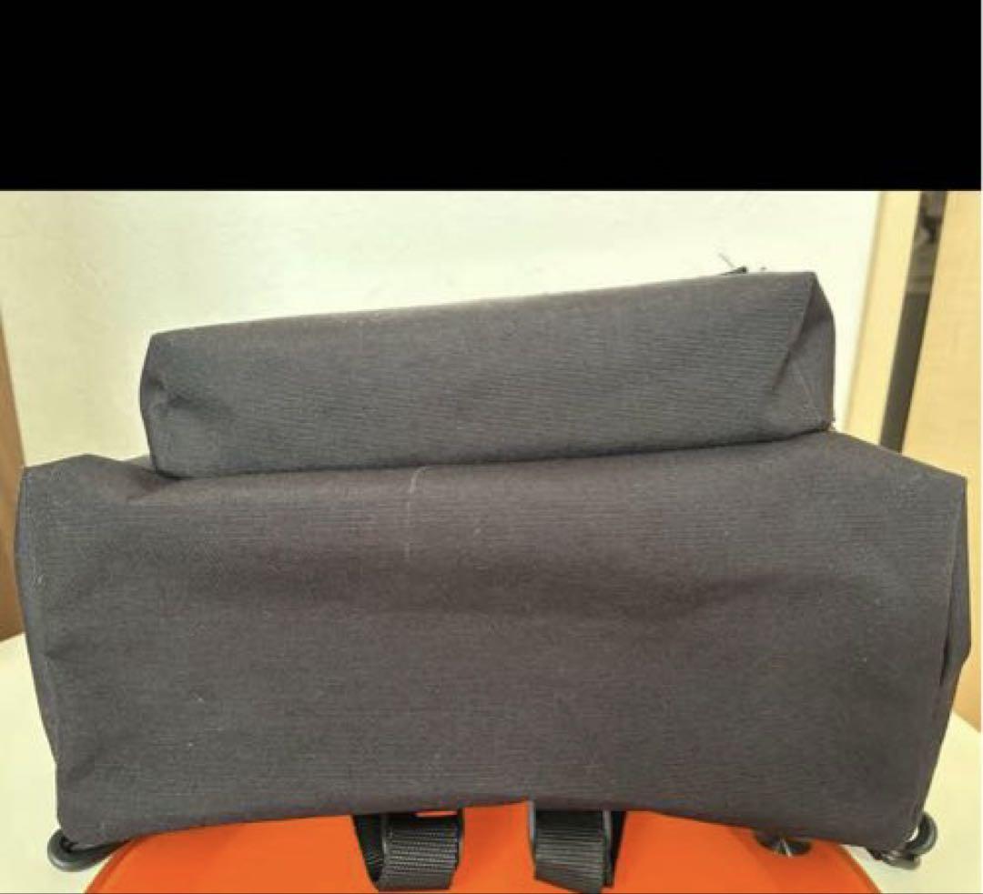 MM6 x EASTPAK パデッド リバーシブル