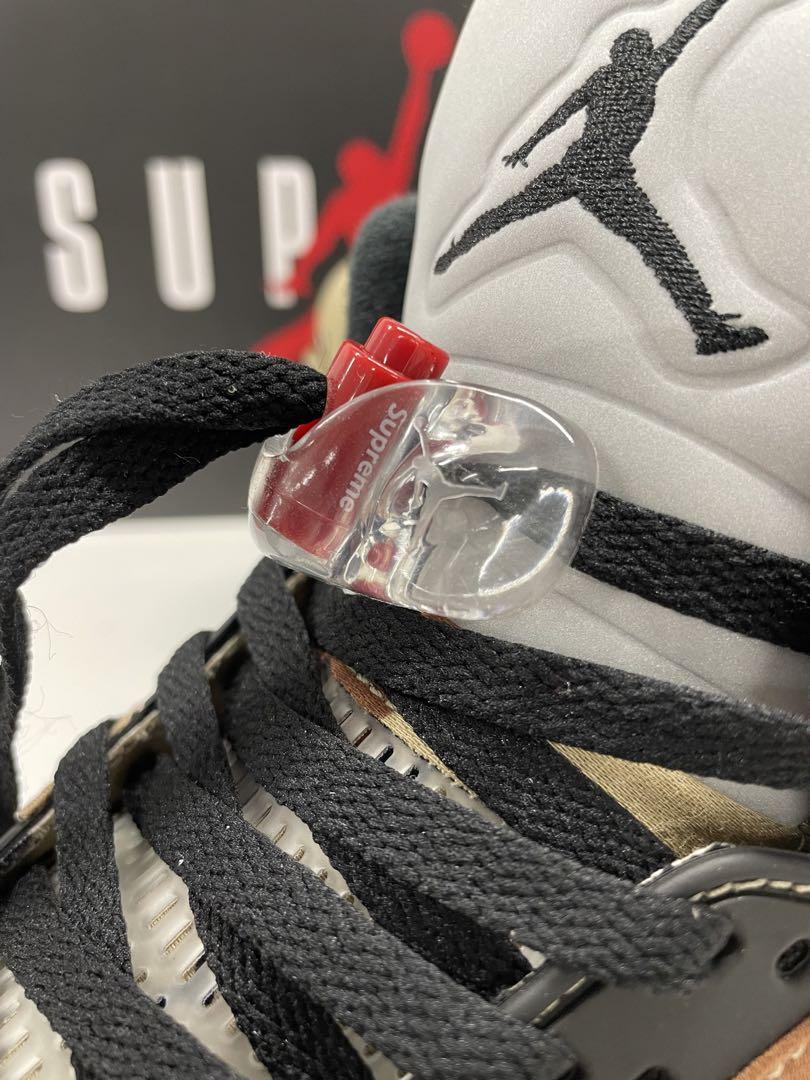 靴 AIR JORDAN 5 Supreme