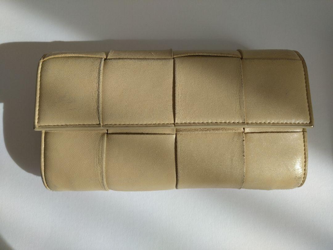 【BOTTEGA VENETA】ベージュレザー長財布 箱付き