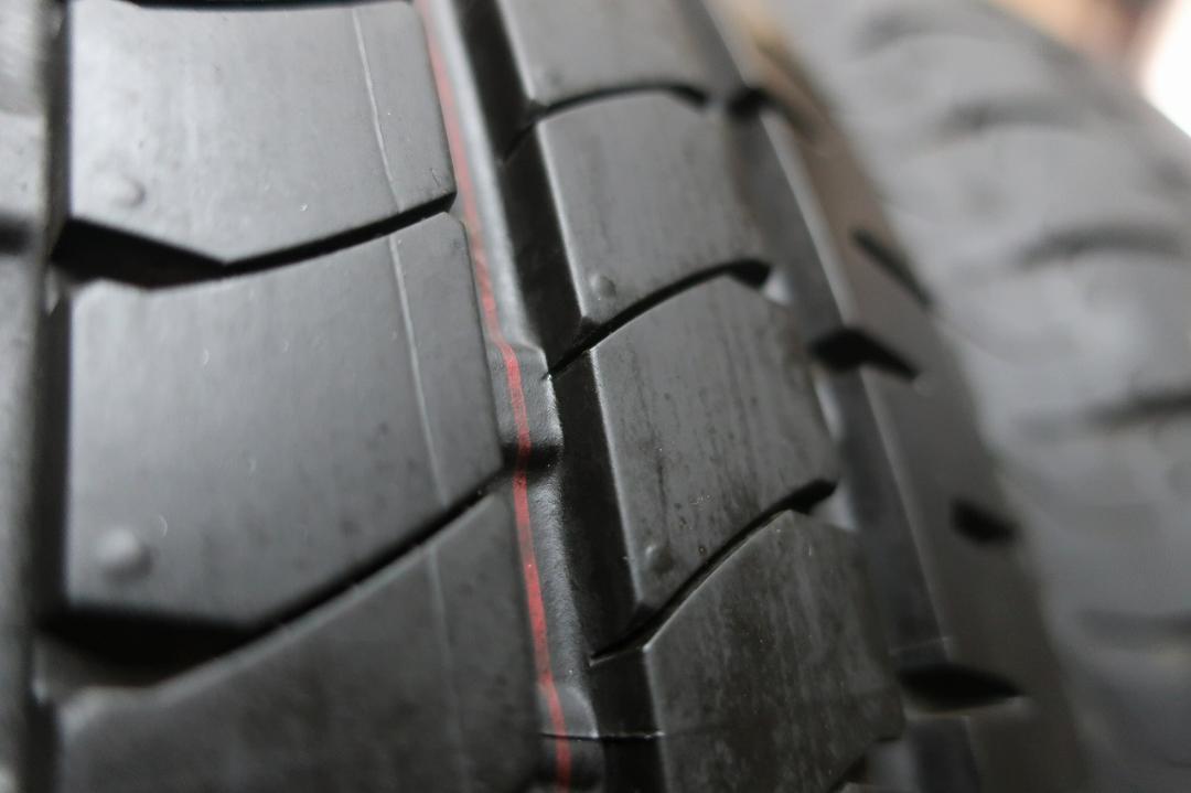 新品同様　2024年製　ブリヂストン　ニューノ　195/60R16　国産　バリ溝