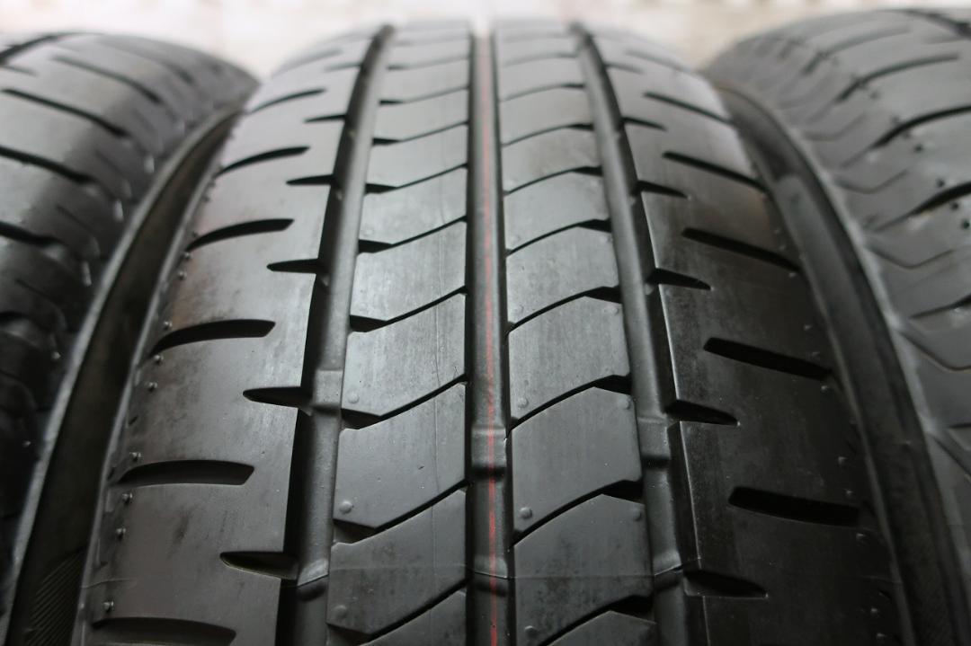 新品同様　2024年製　ブリヂストン　ニューノ　195/60R16　国産　バリ溝