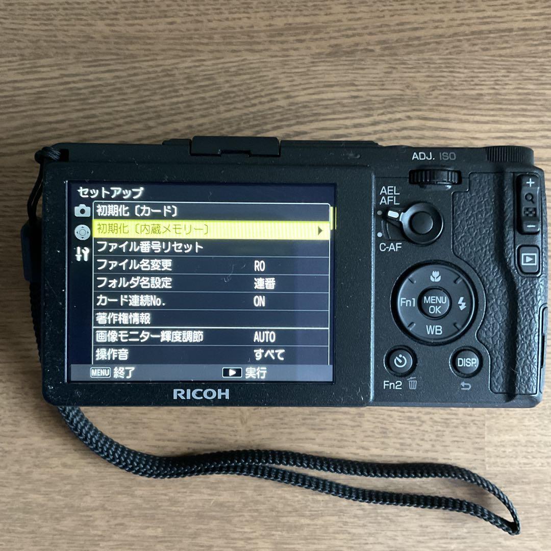 RICOH GR IIリコー　デジタルカメラ　付属品付き【中古】