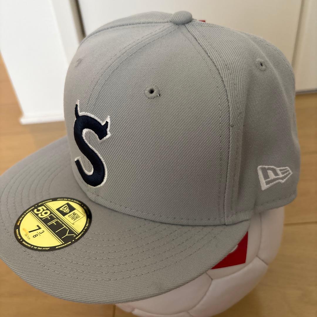 ♥Supreme S Logo New Era Grayグレー 7 3|8SUPREME MEDICALDB_JP