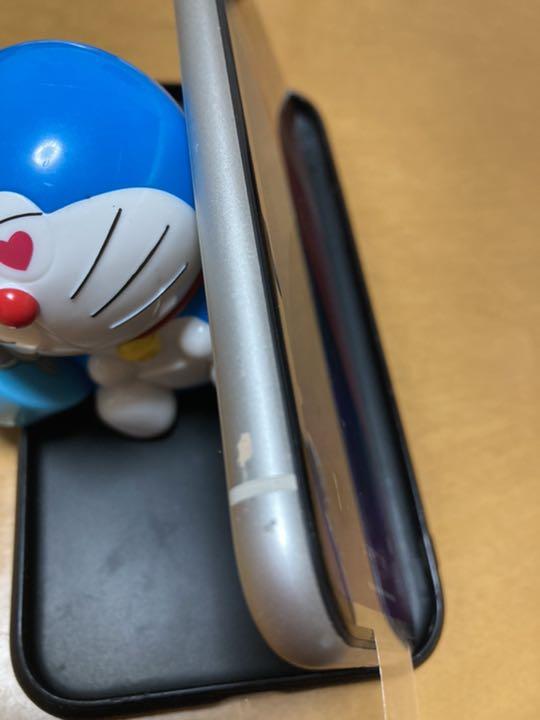 お得在庫 サイドに小さな傷有 64 GB Softbank ycHSp-m30460326561 iPhone 11 ホワイト 在庫あ通販