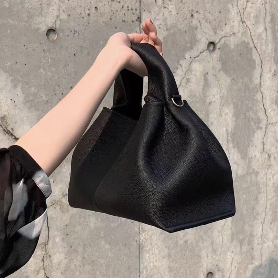 POLENE NUMBER NINE ミニ レザー バッグ（ブラック） Polène | Bag - Numéro Neuf Mini - Textured Black