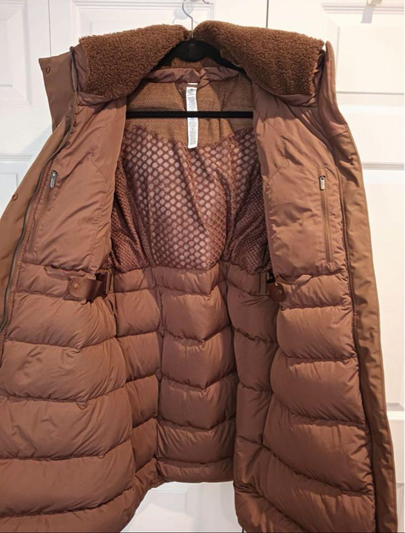 美品 ルルレモン Lululemon Snow Warrior ダウン