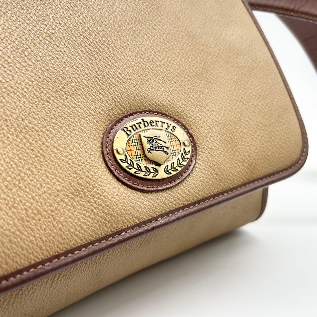 【良品】バーバリー ショルダーバッグ ノバチェック PVC フラップ ブラウン