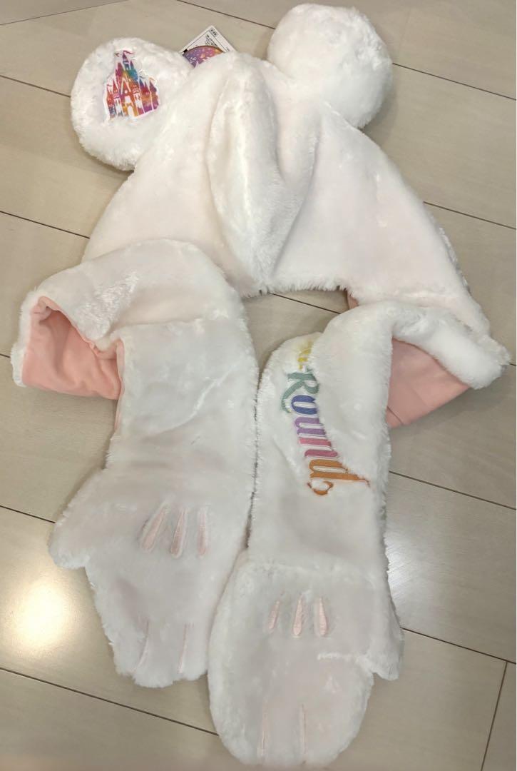 完売品40周年】手袋付きマフラー ディズニーリゾート限定 - メルカリ