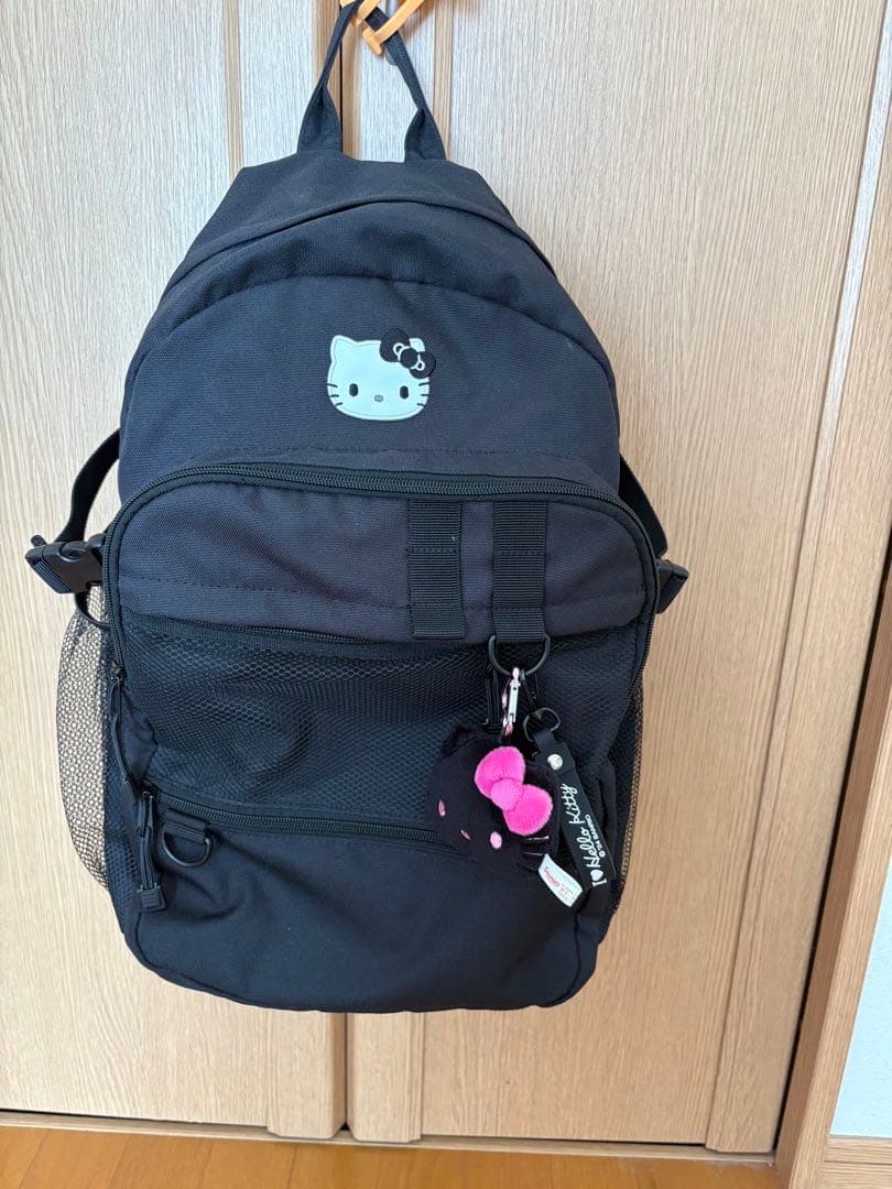 ハローキティ ブラックリュックHELLO KITTY