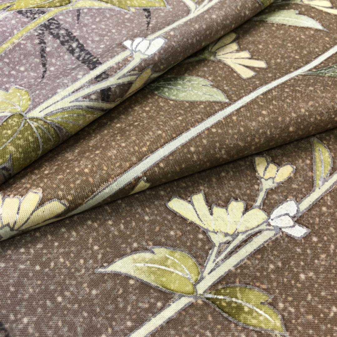 付下げ 染大島 花草模様 叩き染 錆利休色 ガード加工 K-4941 付下げ 染大島 花草模様 叩き染 錆利休色 ガード加工 K-4941