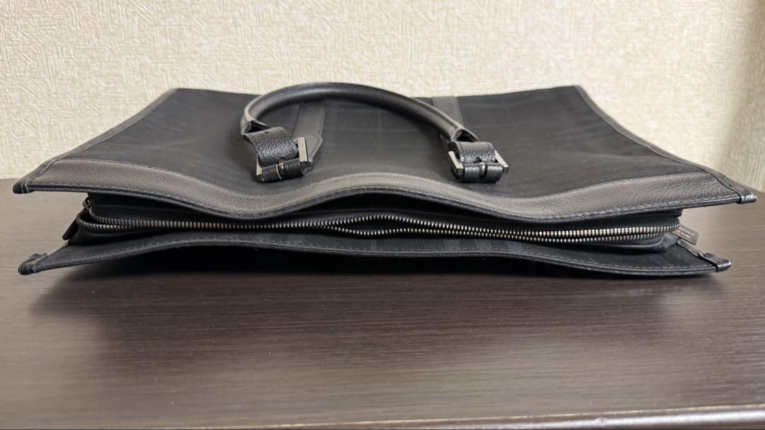BURBERRY　ブラックレーベル　ビジネスバッグ