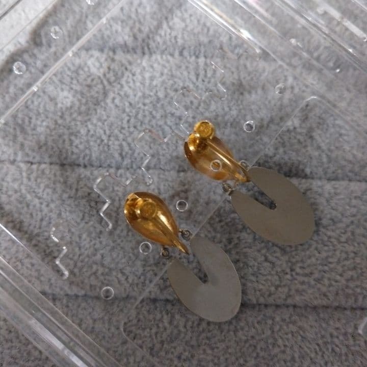 Pt900　K18◇イヤリング◇ コンビ 約4.6g ドロップ揺れるデザイン