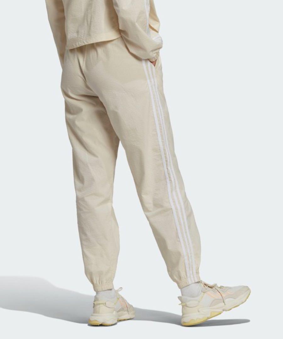 大人女性の adidas used アディカラー トラック ポプリン クラシックス パンツ