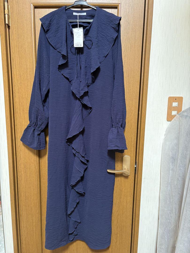 KBF フロントフリルワンピース