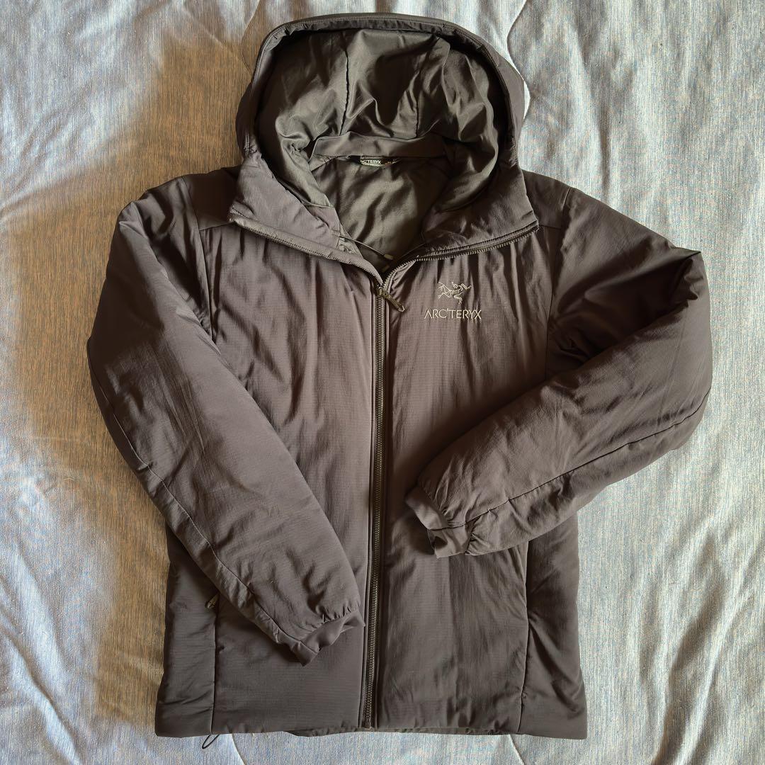 ARC'TERYX アトムARフーディー【ブラック】XS