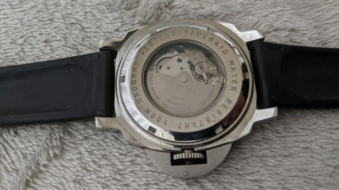 nitraid　リストウォッチ　中古　文字盤　ブラック　腕時計