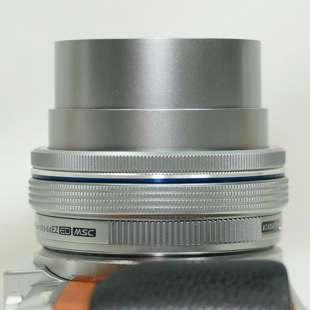 オリンパス 電動パンケーキレンズ M.ZUIKO 14-42mm シルバー