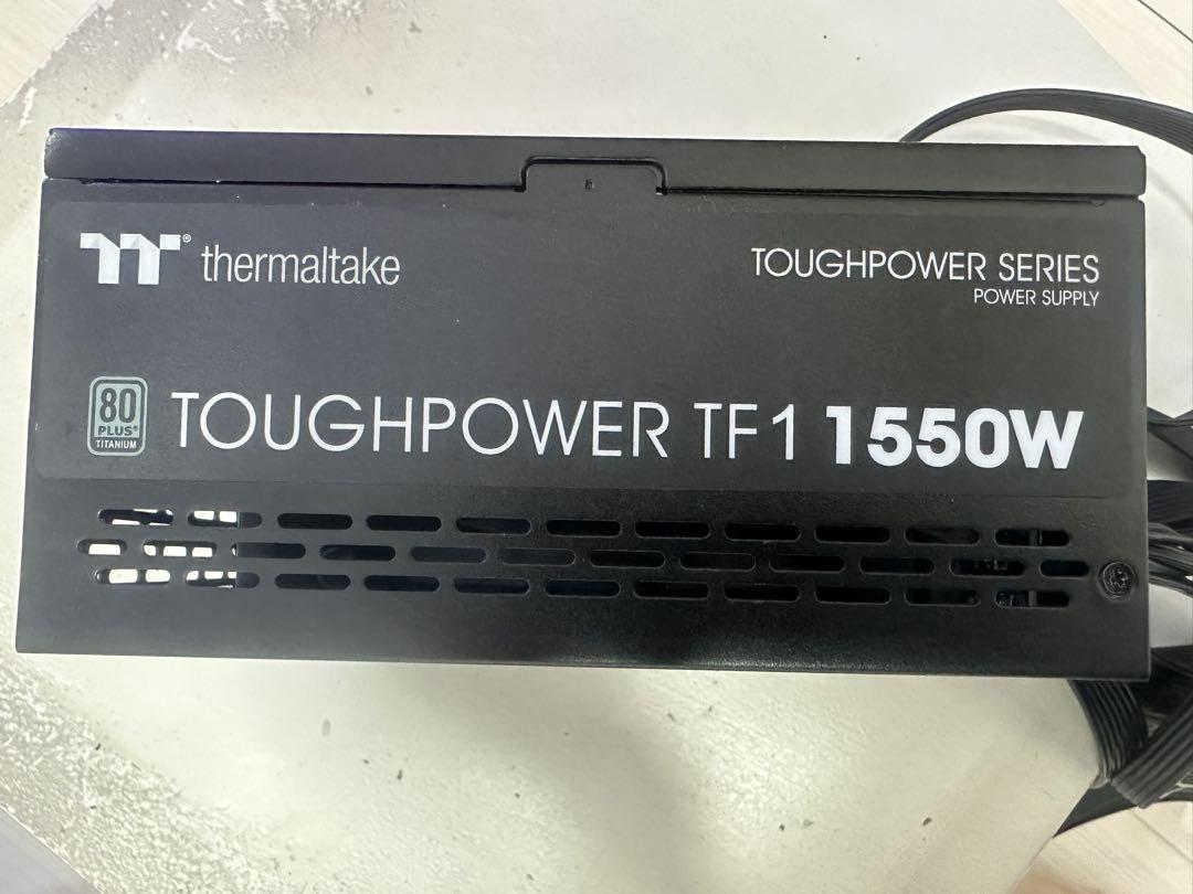 thermaltake TOUGHPOWER TF1 1550W 電源ユニット