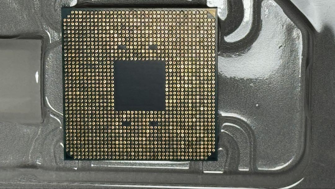【動作品】AMD RYZEN 2700X 正規品