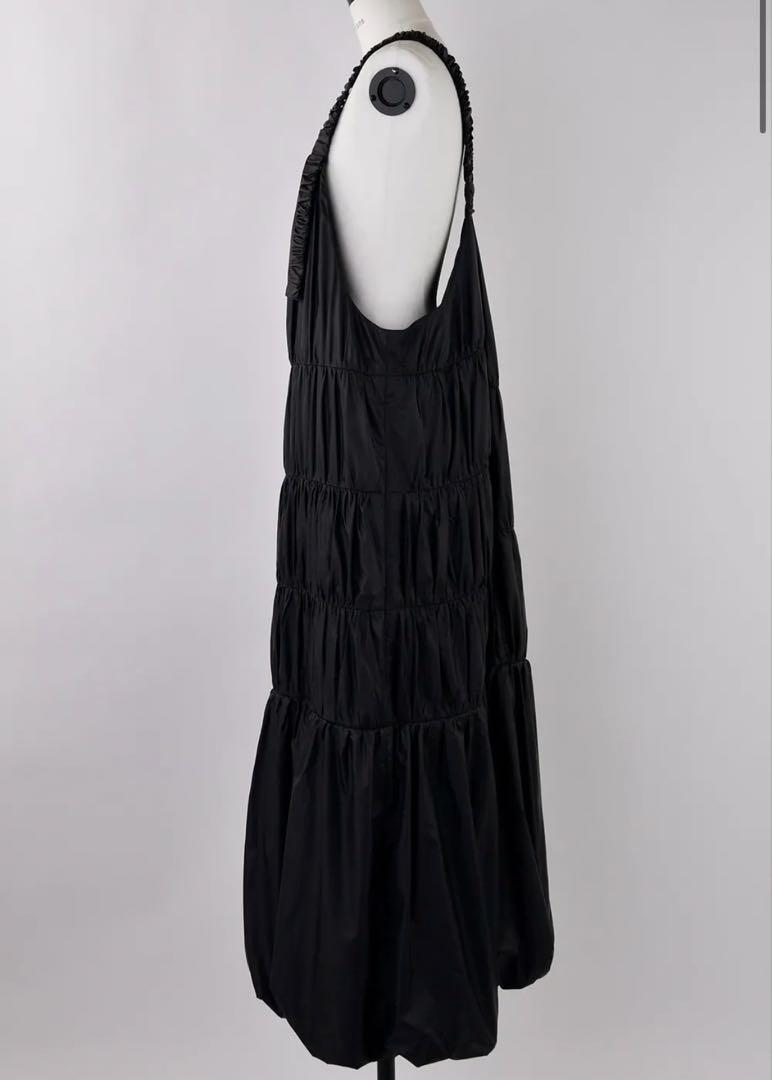 新品　ナゴンスタンス　asymmetry-volume jumper skirt