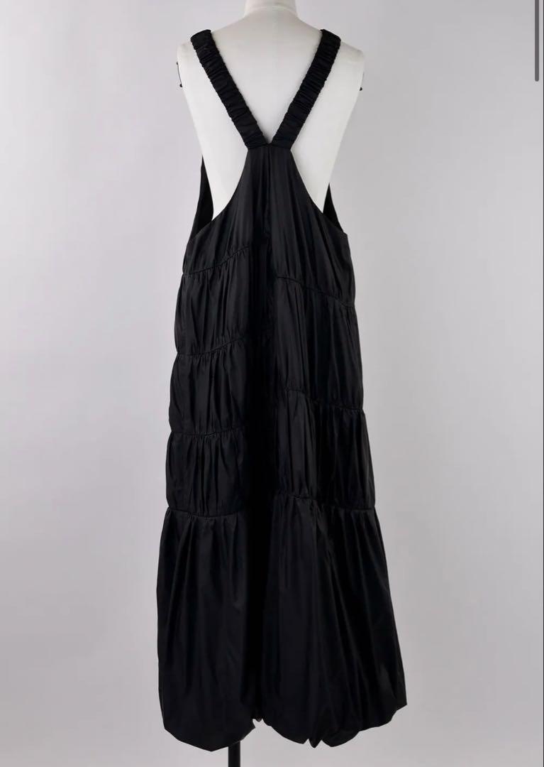 新品　ナゴンスタンス　asymmetry-volume jumper skirt