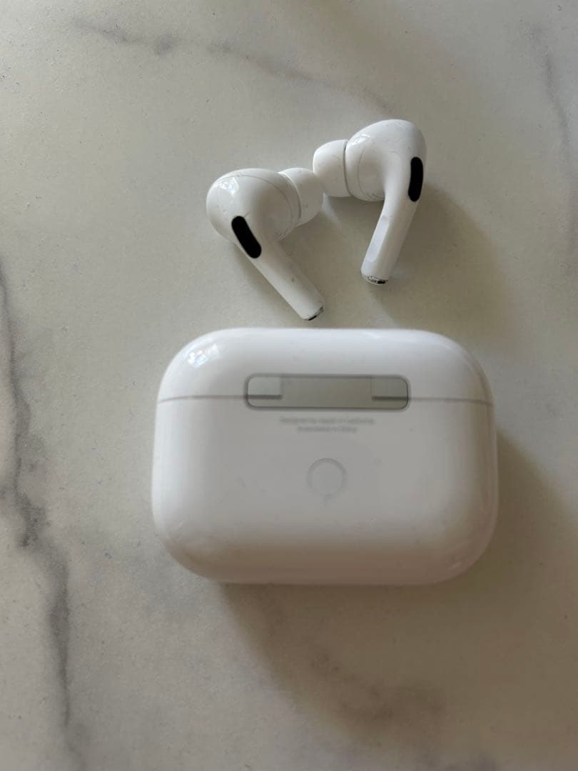 AirPods pro 初代 AirPods Pro初代 - イヤホン公式 ストア