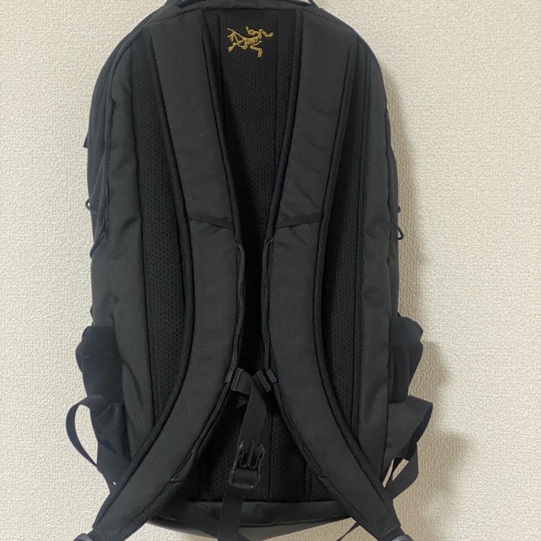 ほぼ未使用Arc'teryx Mantis 16 Backpack