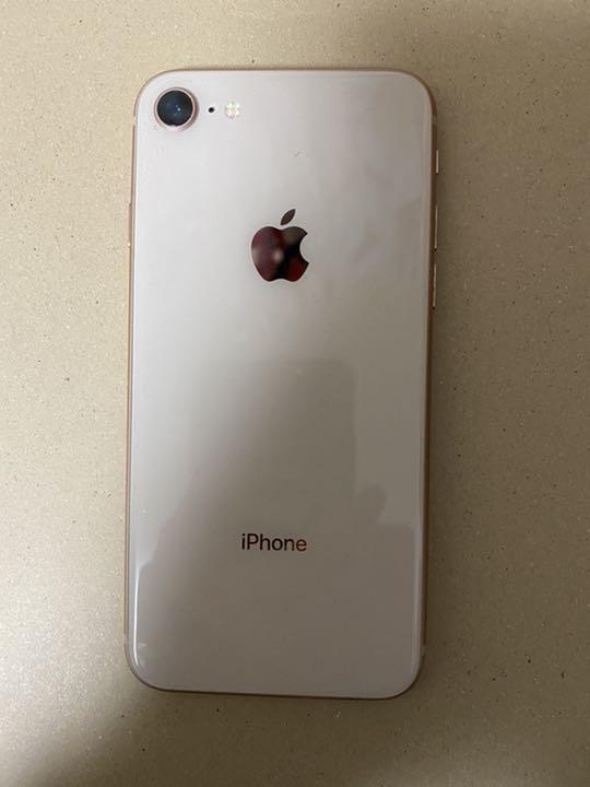 iPhone 8 iPhone 8
