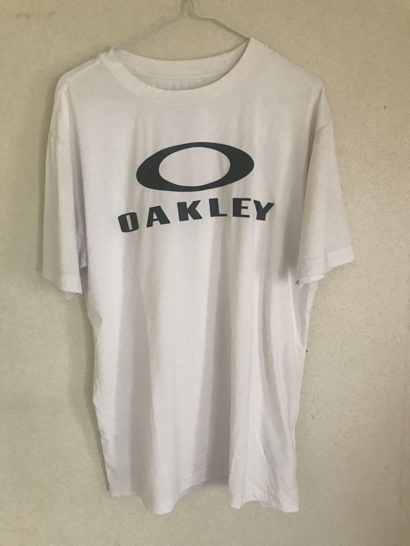 Oakley パフォーマンスフィット シャツ M オークリーのパフォーマンスシャツを購入 | Oakley® 日本