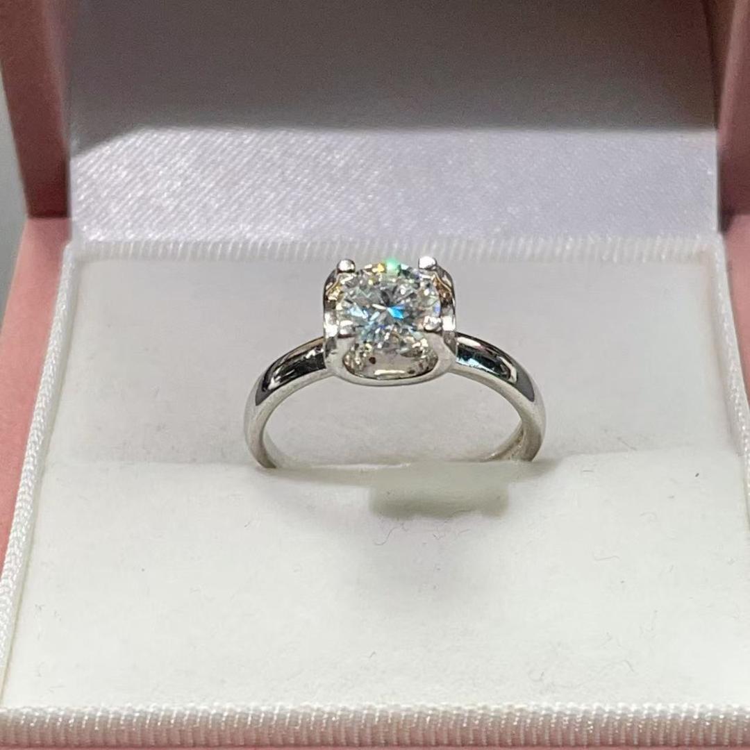 K18 AU750 金 1.00CT 天然 ダイヤモンド リング（鑑定書付き