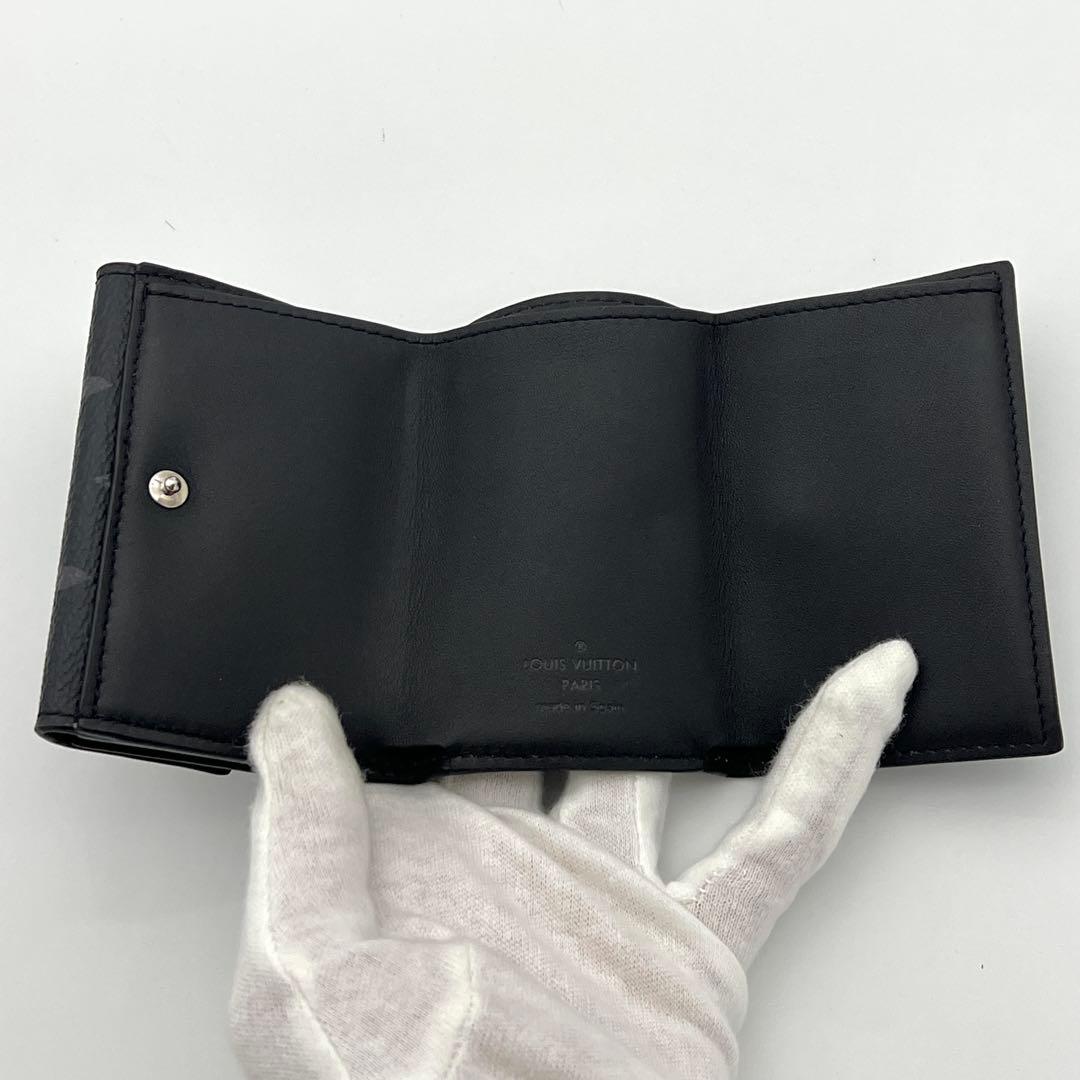 【極美品】ヴィトン モノグラム エクリプス ディスカバリー コンパクト財布
