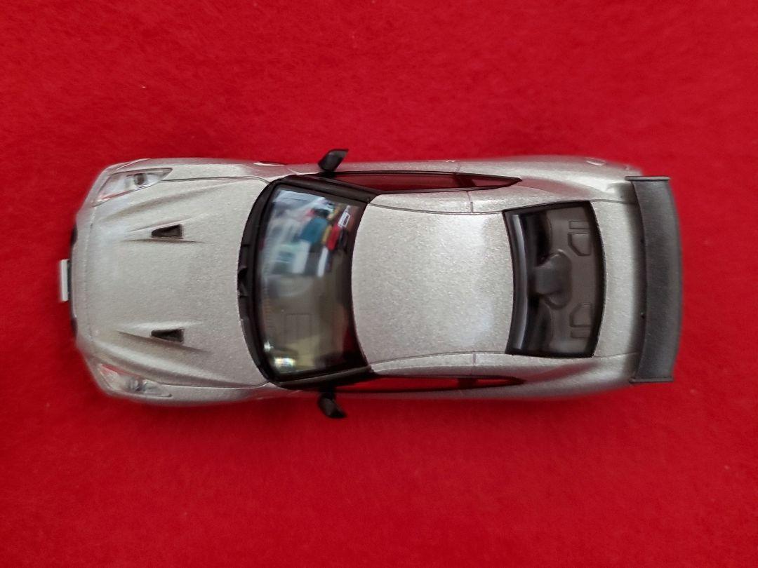 香港 限定品 日産 GTR ニスモ 2017 1/64 ステンレス鋼製証明書つき